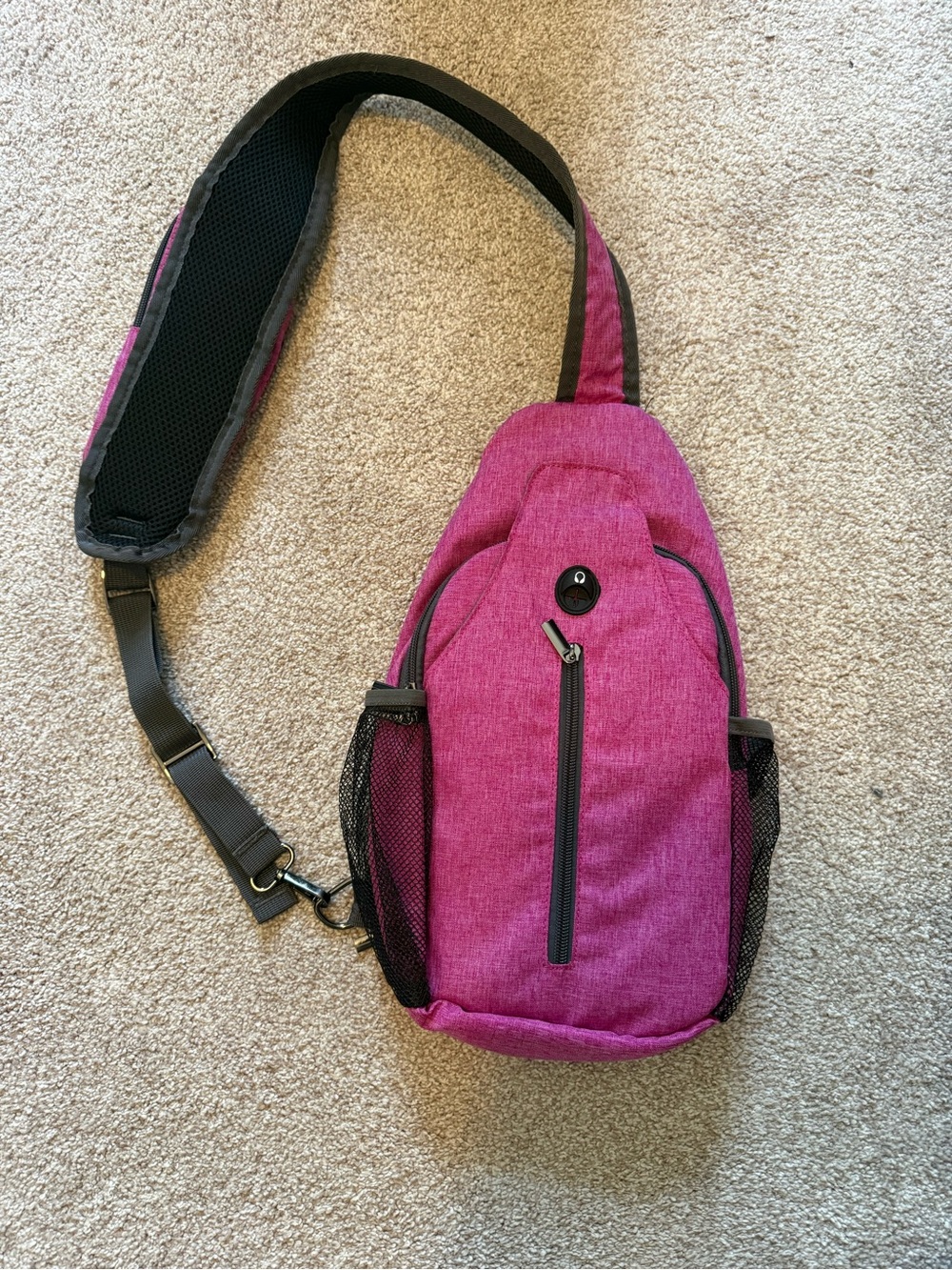 Sling backpack. Security pocket! Water bottle holders. EUC